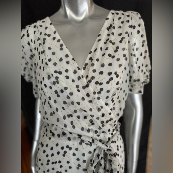 DKNY Sheer Lined Dress NWT - Picture 7 of 8